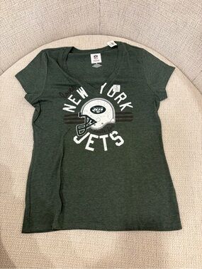 NY Jets women’s shirt Size Large NWT